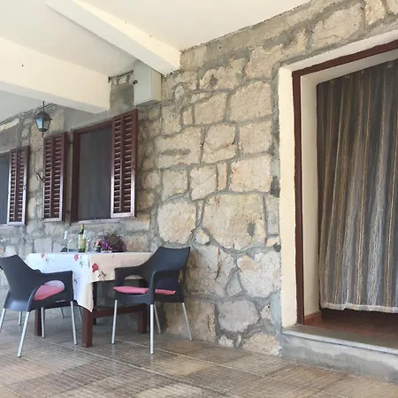 Robinson Srdelica Apartmán Bogomolje