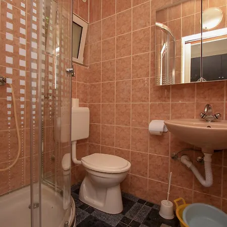 Robinson Srdelica Apartment *