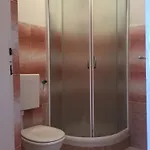 Robinson Srdelica * Bogomolje