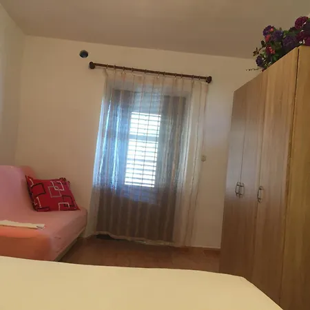 Robinson Srdelica Lägenhet Bogomolje