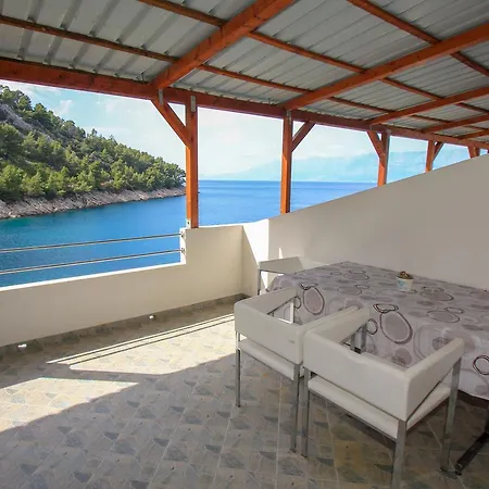 Robinson Srdelica Lägenhet Bogomolje